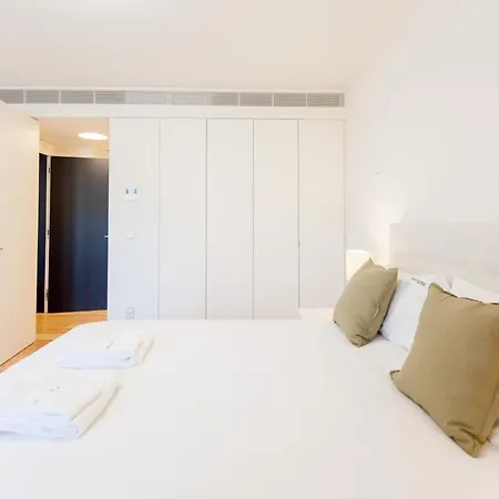 Flh Praça Comércio Artistic Flat With Balcony